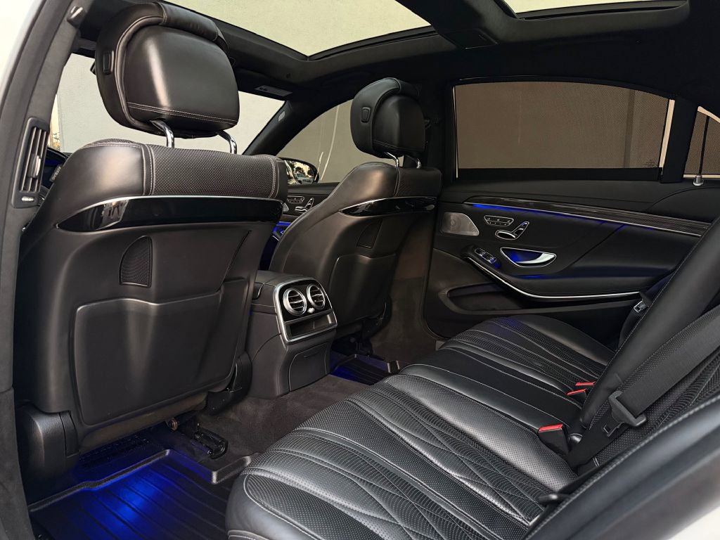 Used 2020 Mercedes-Benz S 63 AMG 4MATIC Sedan w/ Warmth & Comfort Package image 29