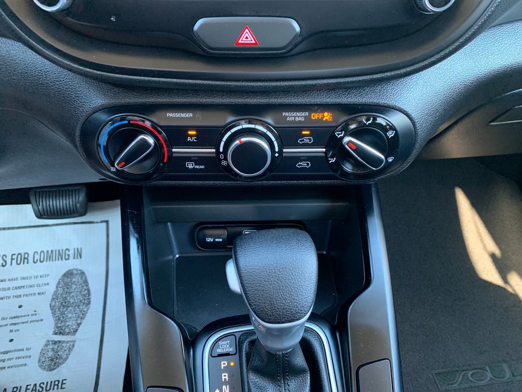 Used 2023 Kia Soul LX w/ Option Group 015 image 17