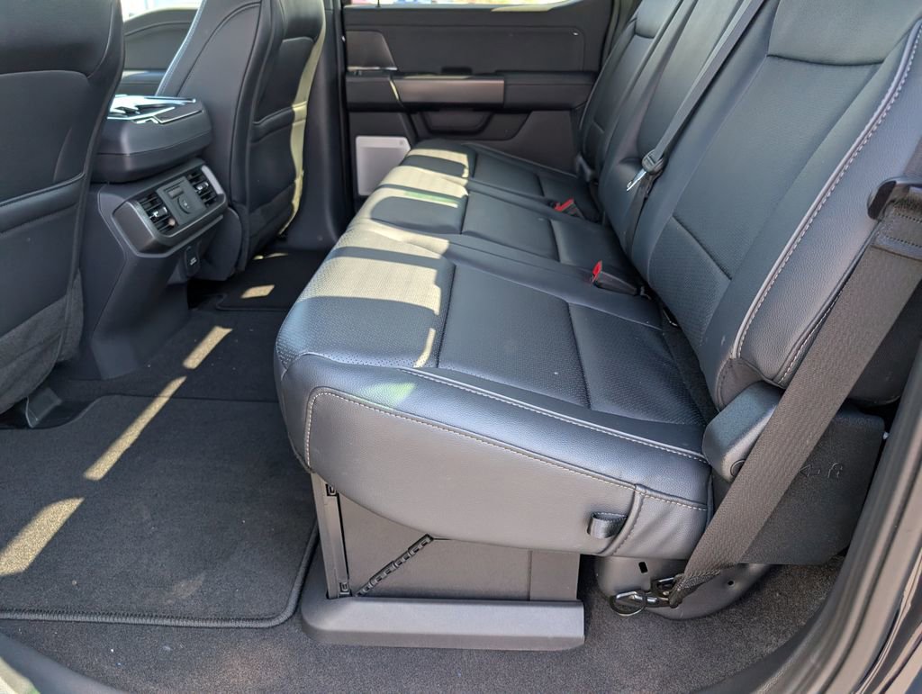 New 2025 Ford F150 Lariat w/ Equipment Group 502A High image 7