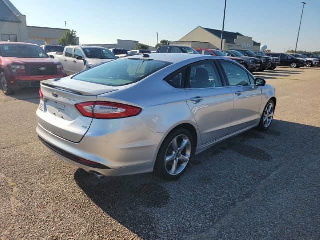 Used 2013 Ford Fusion SE FWD image 20