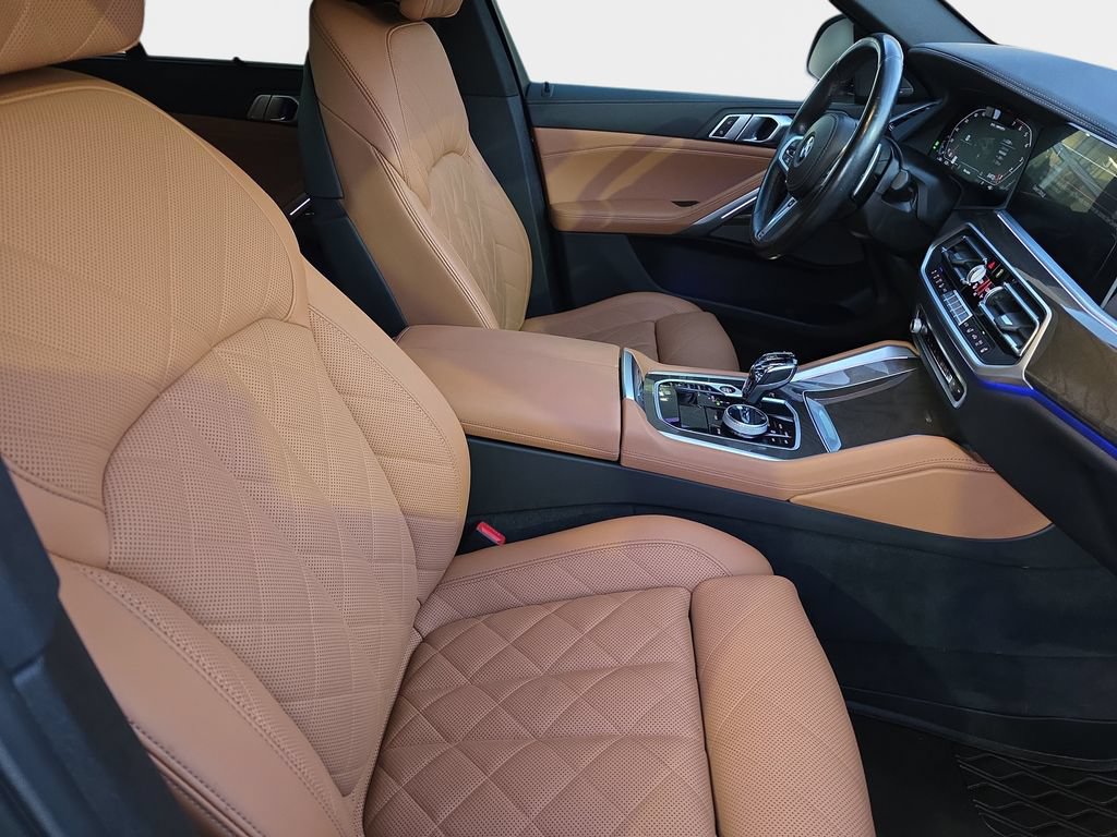 Used 2023 BMW X6 M50i w/ Executive Package AWD/4WD image 12