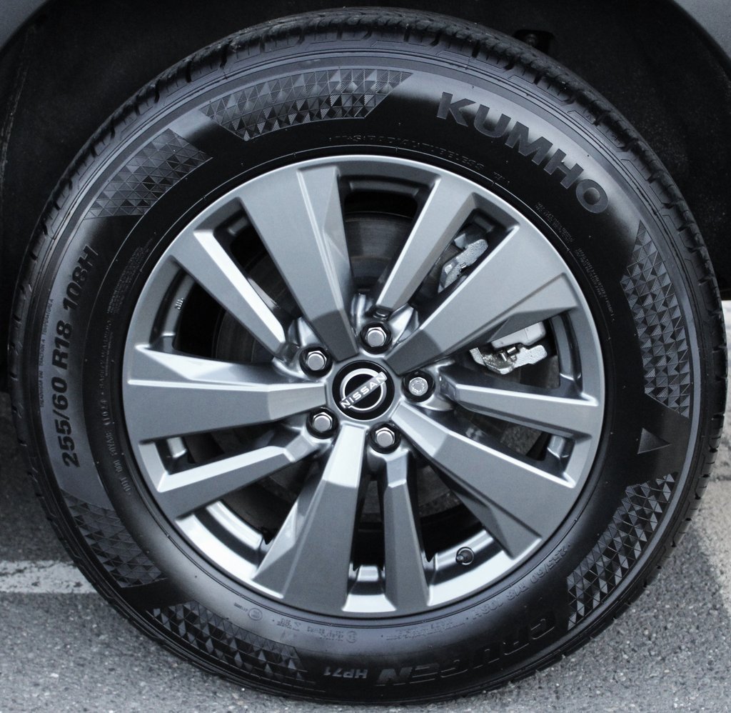 Certified 2024 Nissan Pathfinder S image 13