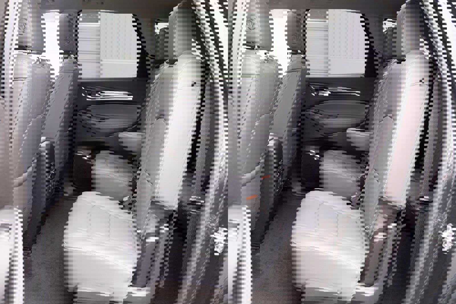 Used 2021 Buick Enclave Essence w/ Experience Buick Package image 18