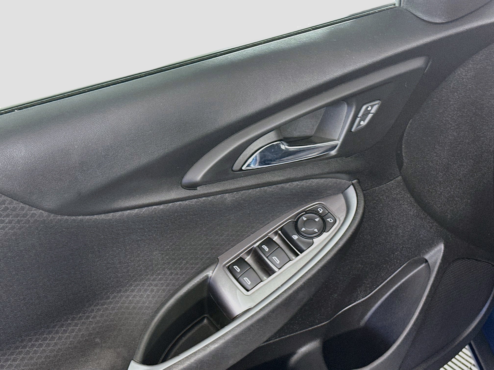 Used 2024 Chevrolet Malibu LT FWD image 15