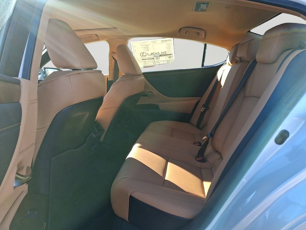 New 2025 Lexus ES 350 w/ Premium Package image 5
