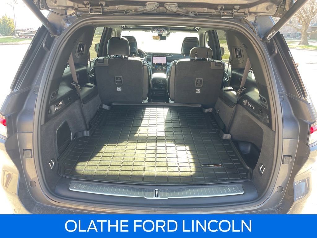 Used 2021 Jeep Grand Cherokee L Overland w/ Advanced Protech Group III image 32