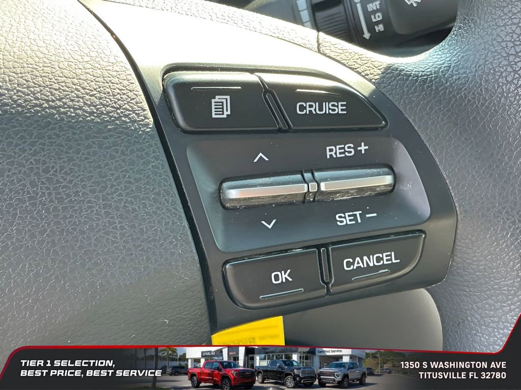 Used 2020 Hyundai Elantra SE FWD image 35