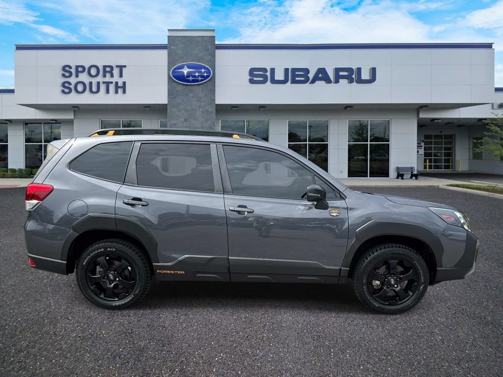 Used 2023 Subaru Forester Wilderness w/ Wilderness Package AWD/4WD image 2