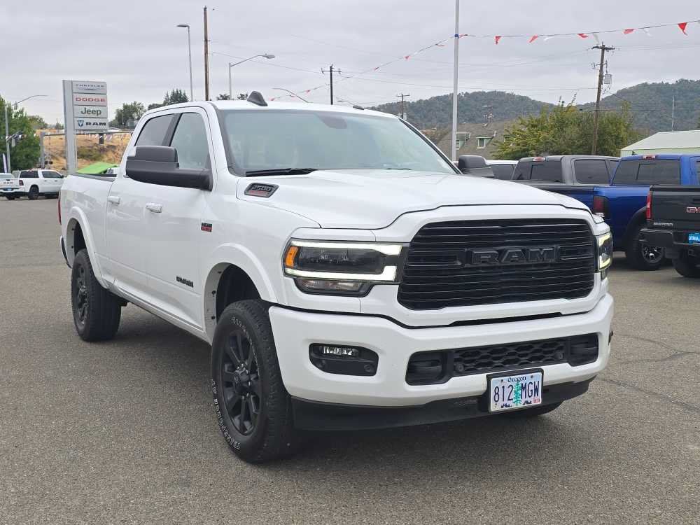 Used 2020 RAM 2500 Laramie w/ Night Edition AWD/4WD image 4