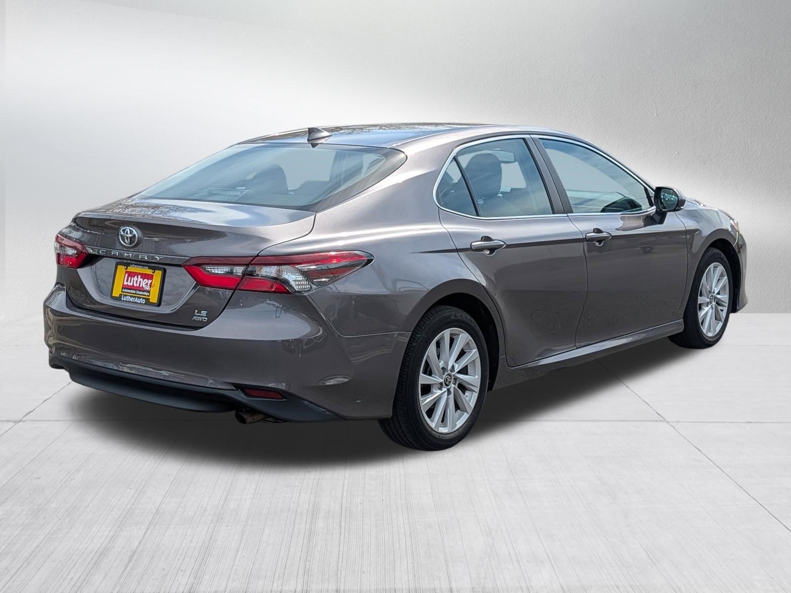 Used 2022 Toyota Camry LE w/ Cold Weather Package AWD/4WD image 7