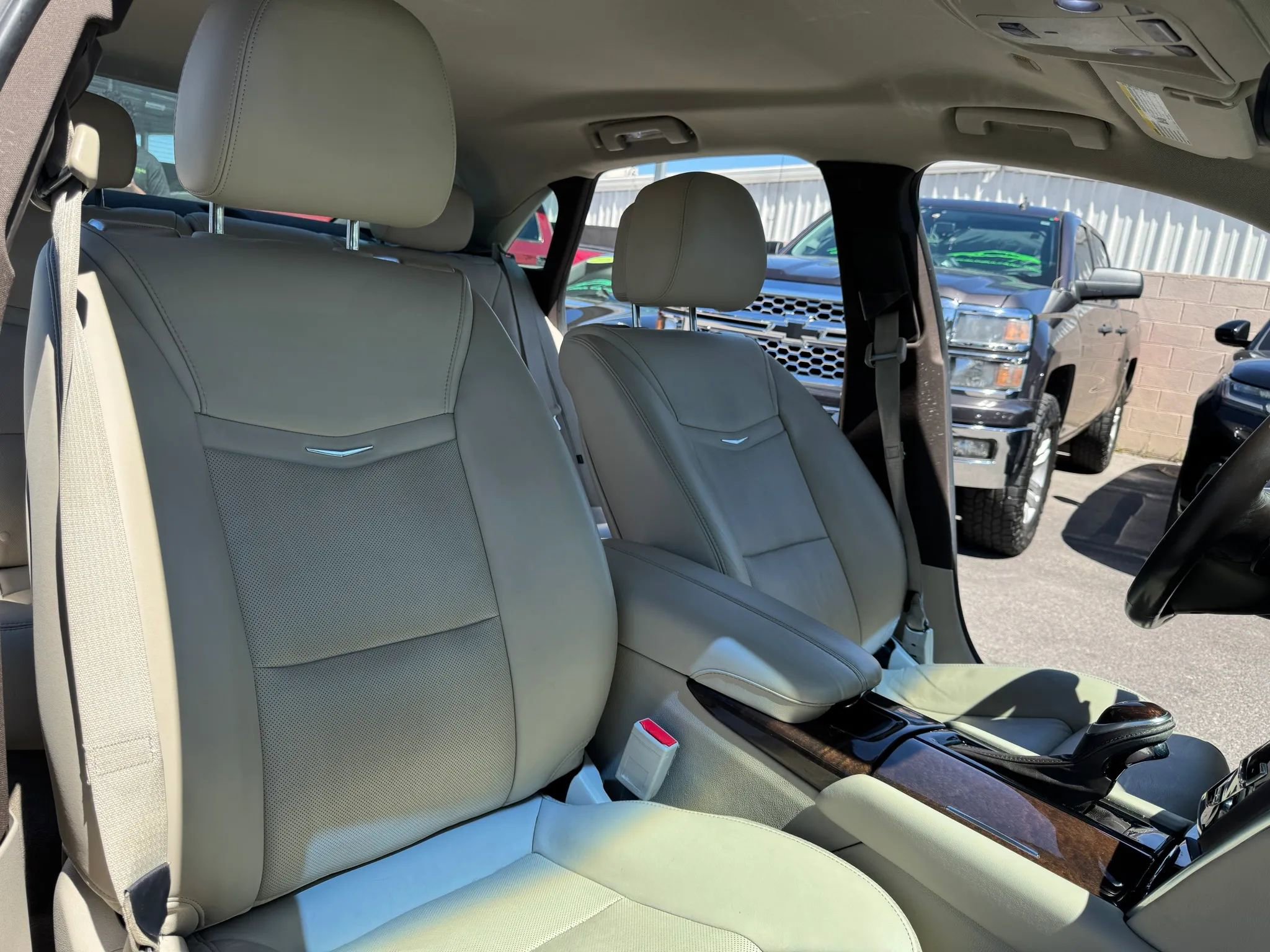 Used 2013 Cadillac XTS Premium FWD image 15