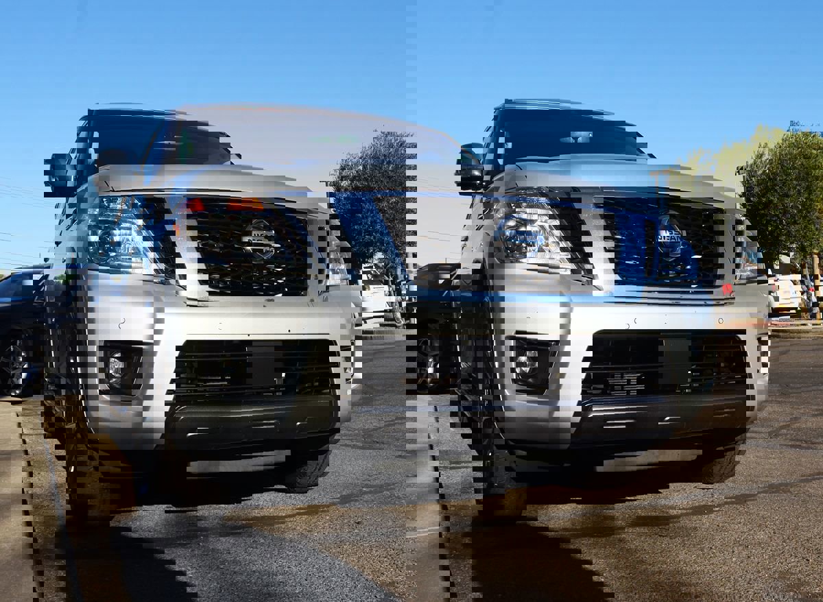 Used 2019 Nissan Armada SL w/ Premium Package image 16