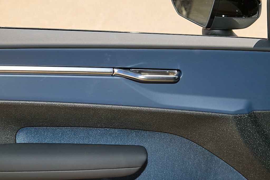 New 2026 Volvo EX30 Plus AWD/4WD image 11