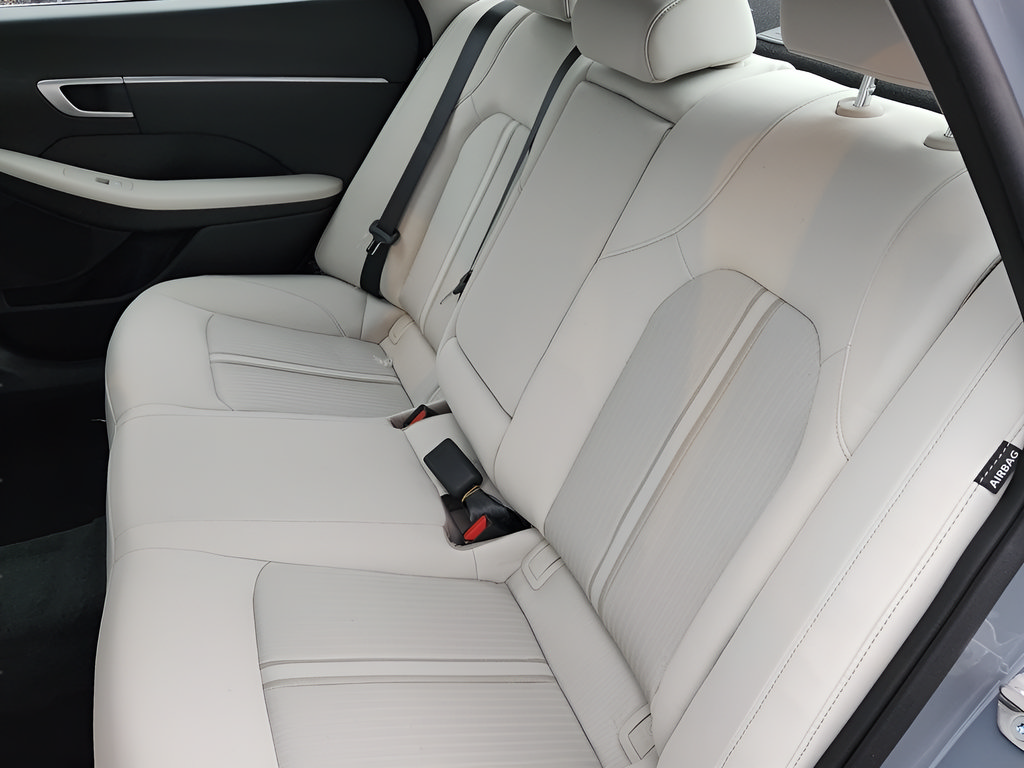 New 2026 Hyundai Sonata SEL AWD/4WD image 11