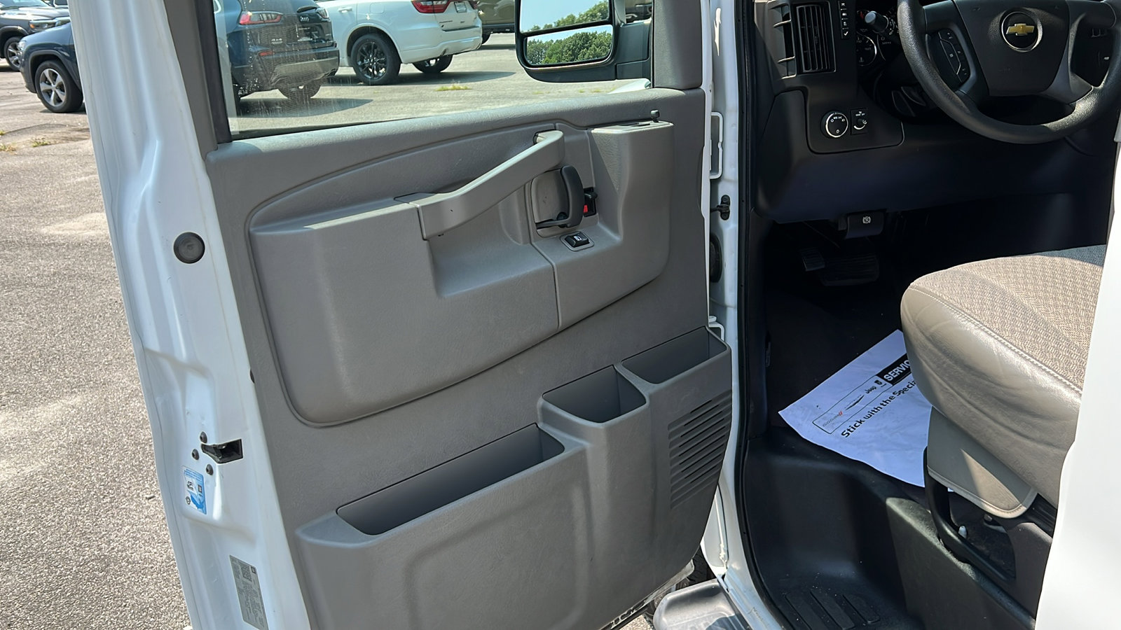 Used 2020 Chevrolet Express 3500 LT w/ LT Preferred Equipment Group image 11