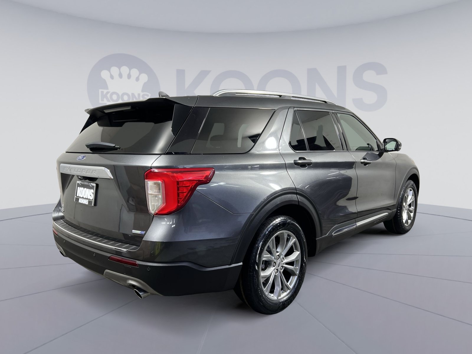 Used 2020 Ford Explorer Limited AWD/4WD image 11