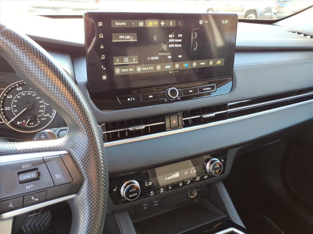 Used 2025 Mitsubishi Outlander ES image 22