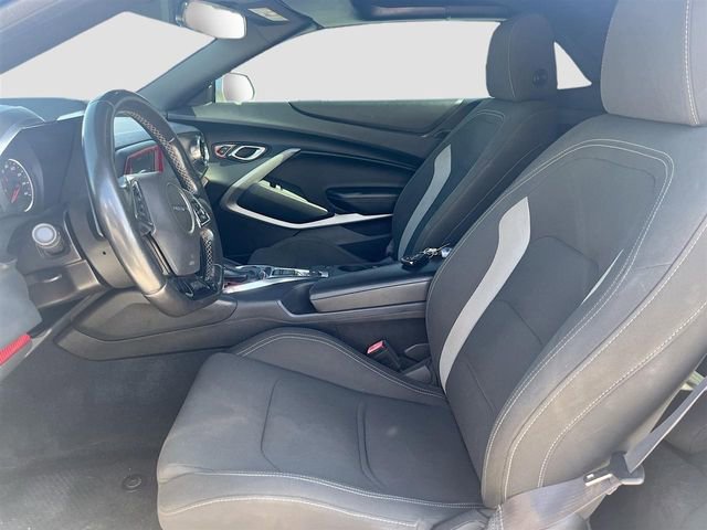 Used 2017 Chevrolet Camaro LT RWD image 20