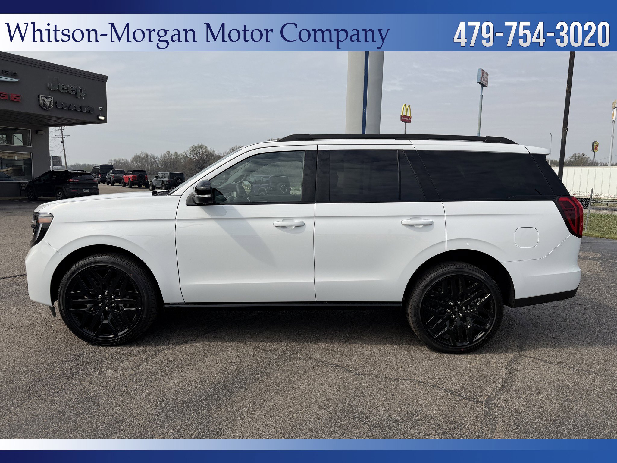 New 2026 Ford Expedition Platinum w/ Stealth Performance Package image 8