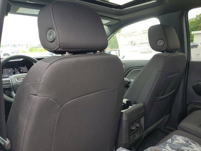New 2026 GMC Canyon Elevation w/ Technology Package RWD image 11