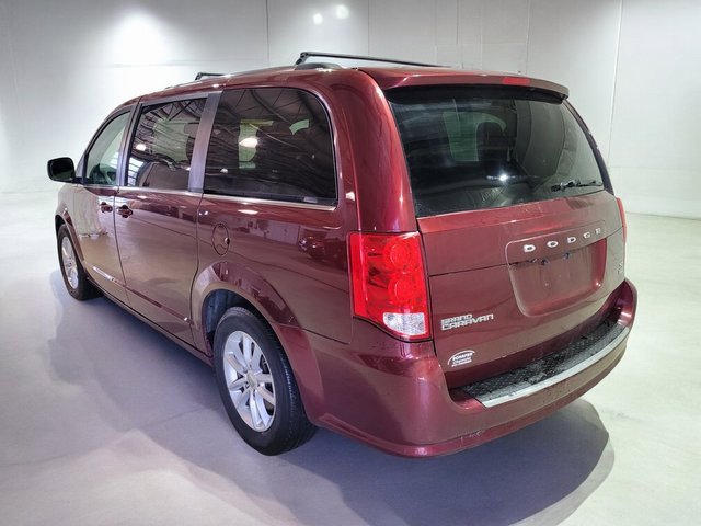 Used 2019 Dodge Grand Caravan SXT image 19