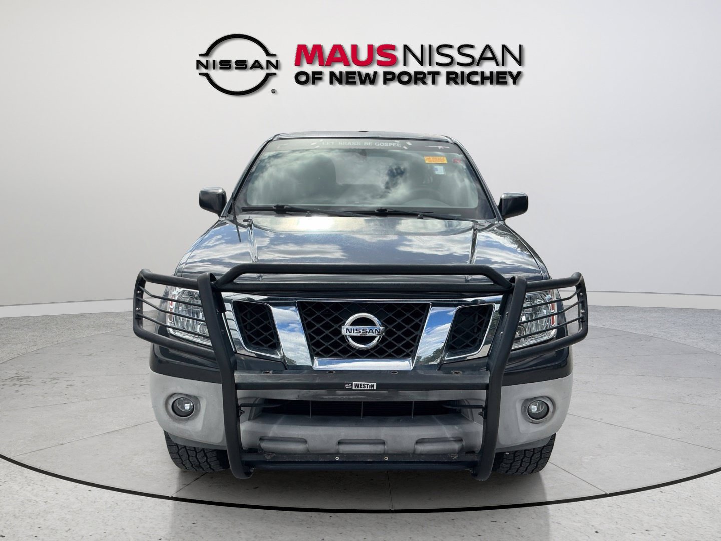 Used 2015 Nissan Frontier SV w/ SV Value Truck Package RWD image 3