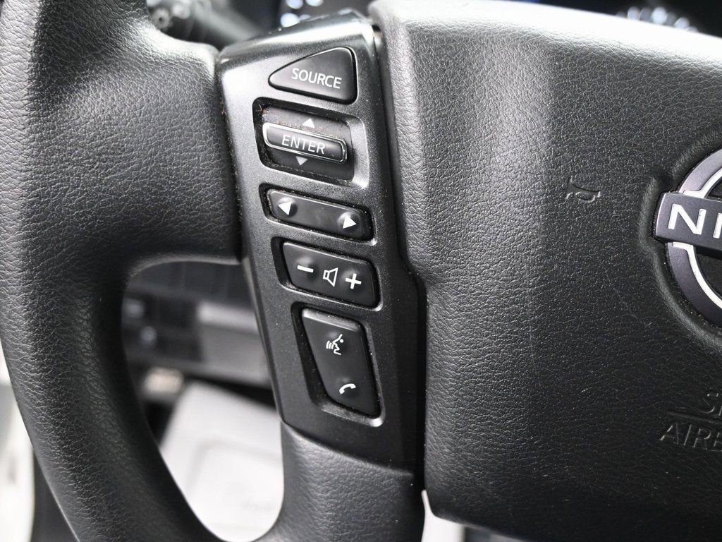 Used 2022 Nissan Frontier S RWD image 19