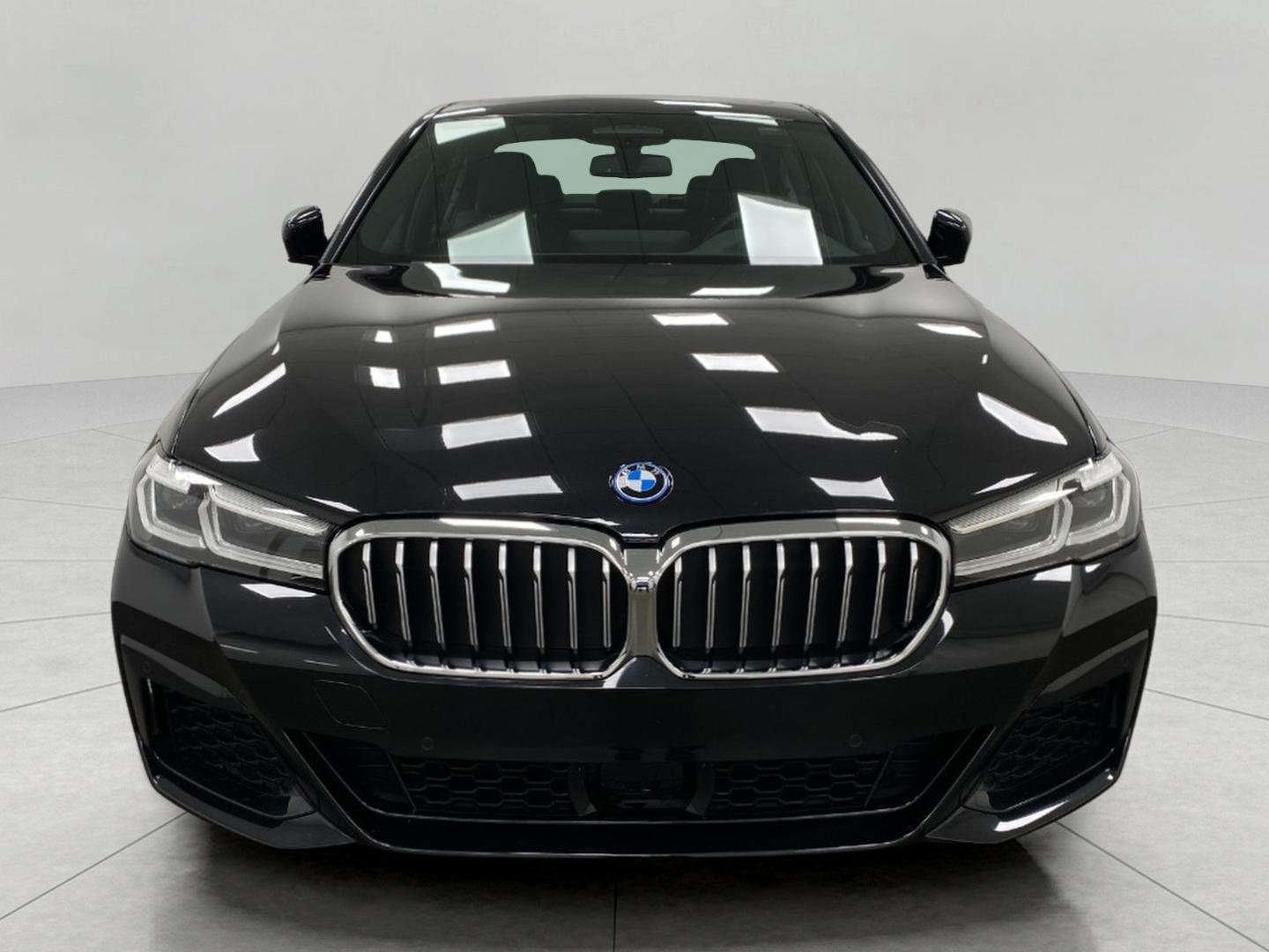 Used 2023 BMW 530e xDrive w/ Executive Package AWD/4WD image 43