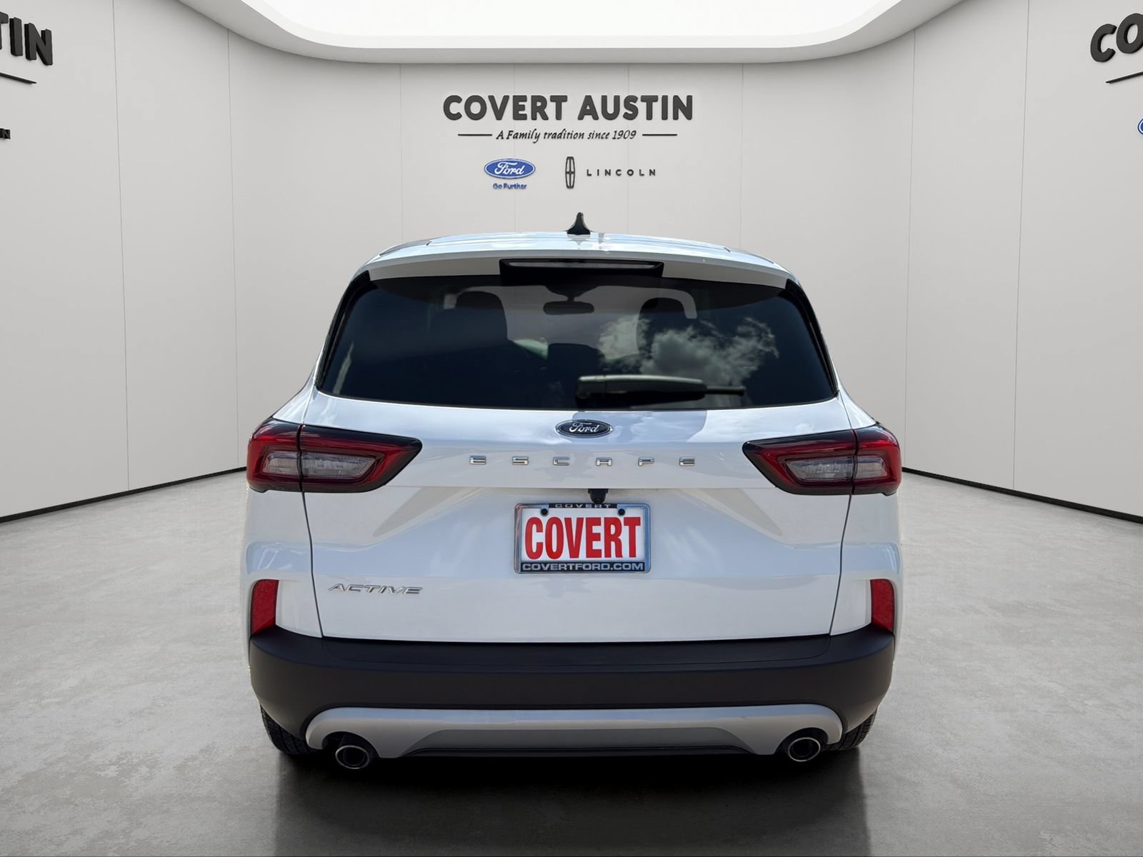 Certified 2025 Ford Escape Active FWD image 5