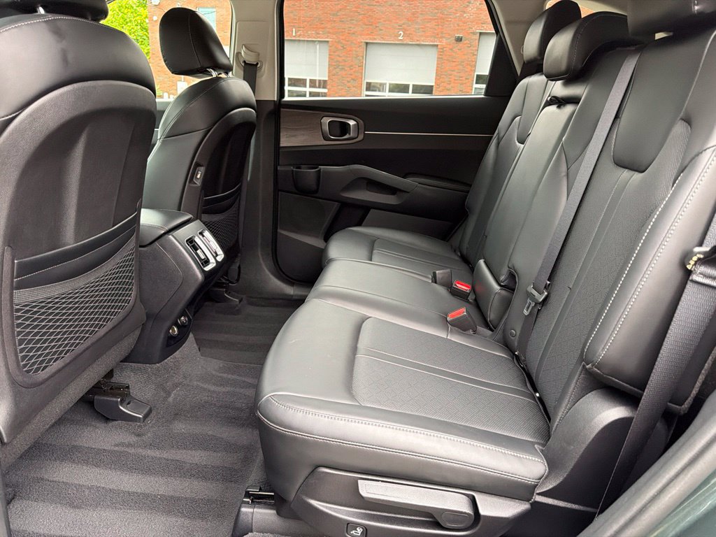 Certified 2022 Kia Sorento S AWD/4WD image 26