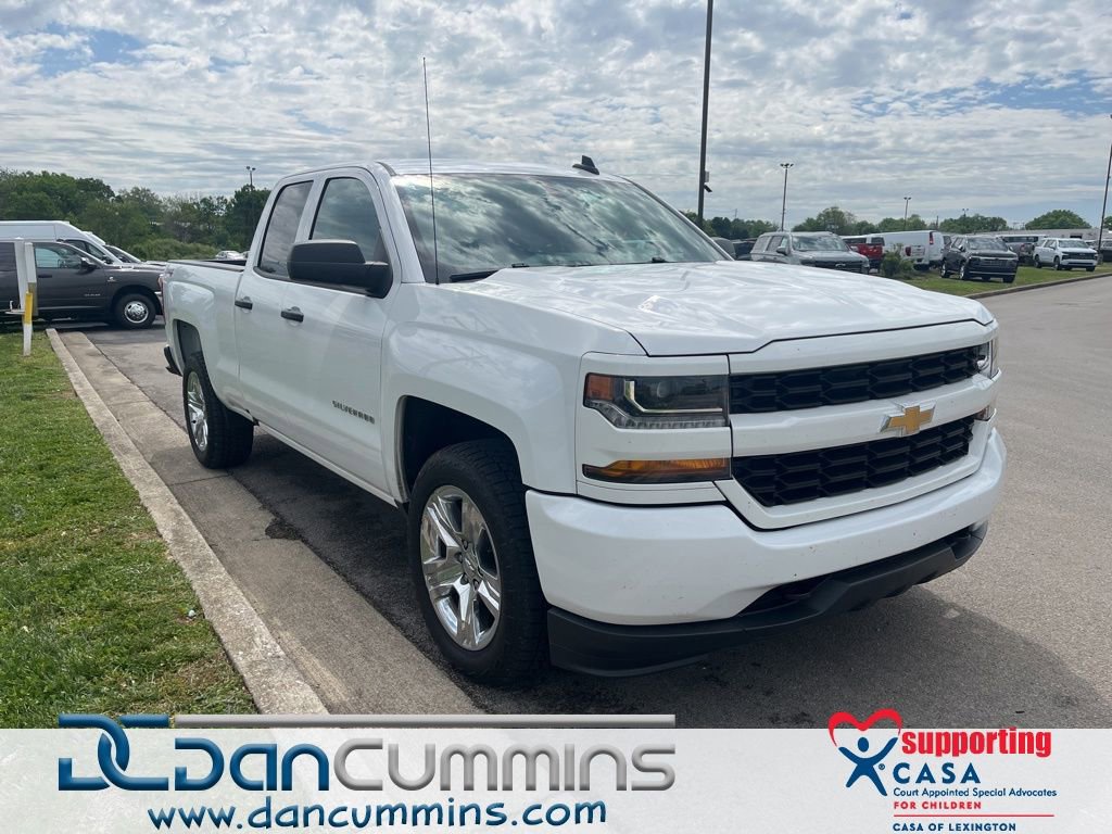 Used 2018 Chevrolet Silverado 1500 Custom w/ Custom Value Package AWD/4WD image 1