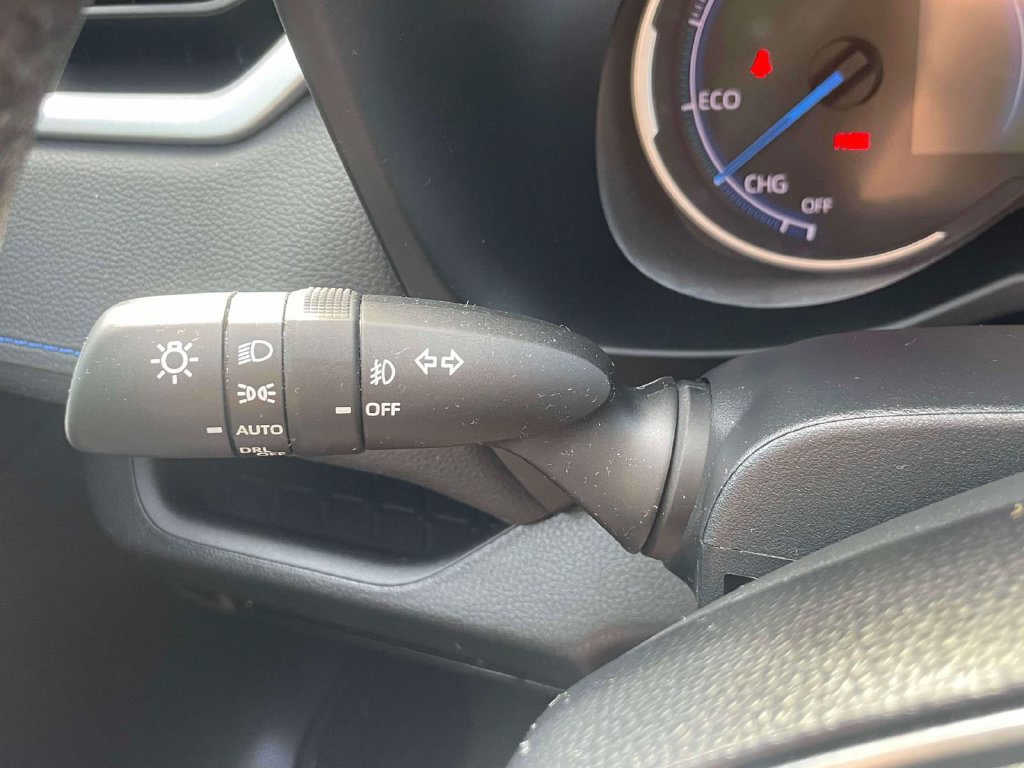 Used 2021 Toyota RAV4 XSE AWD/4WD image 24