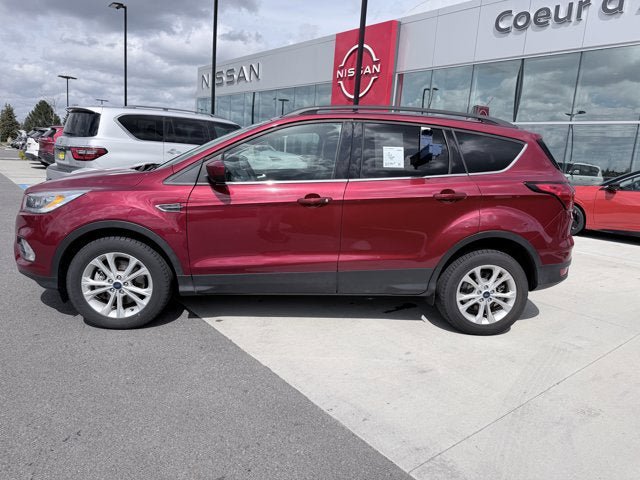 Used 2019 Ford Escape SEL AWD/4WD image 2