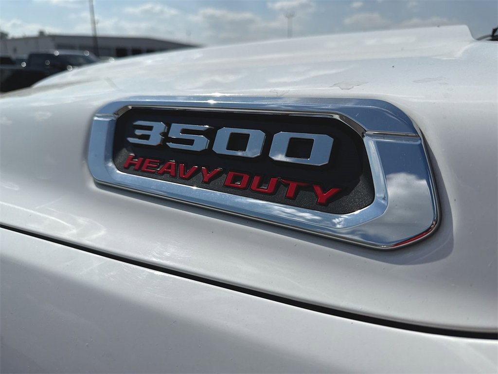 Used 2019 RAM 3500 Tradesman image 8