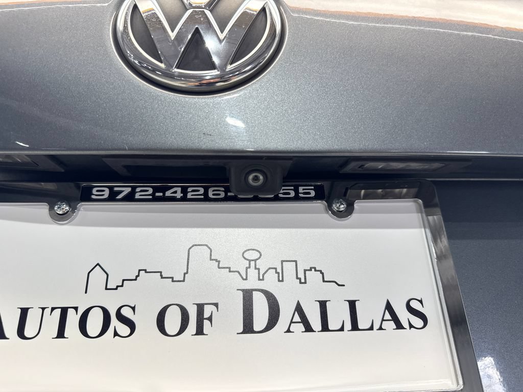 Used 2014 Volkswagen Jetta GLI Autobahn FWD image 23