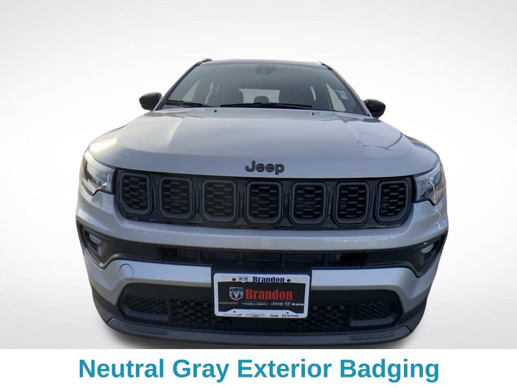 New 2026 Jeep Compass Latitude image 9