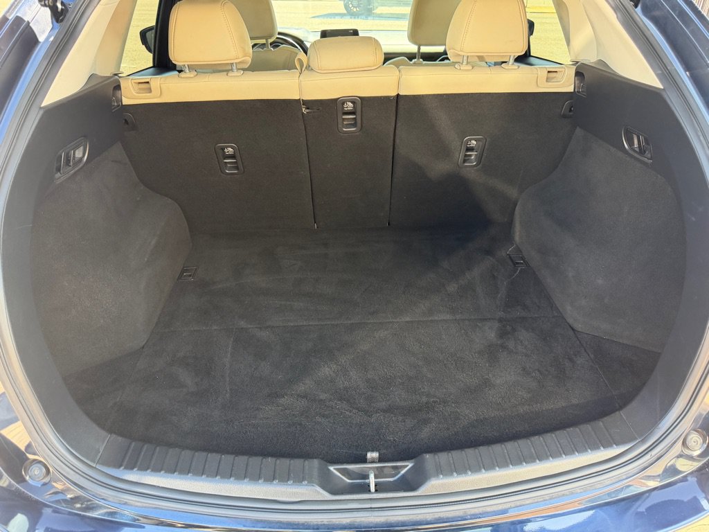 Used 2020 MAZDA CX-5 Touring FWD image 18