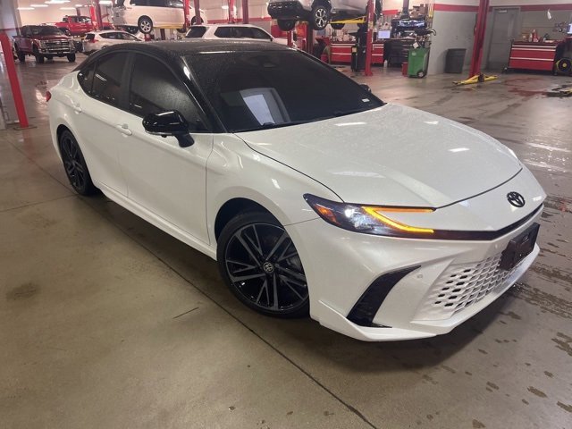 Used 2025 Toyota Camry XSE w/ Premium Plus Package image 3