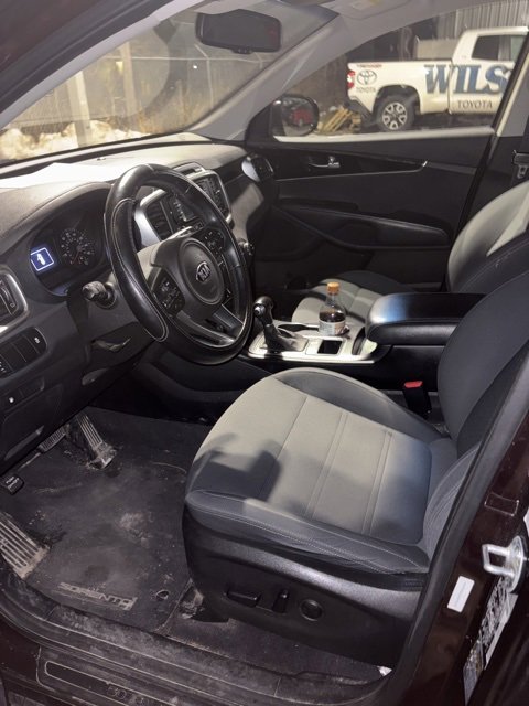 Used 2016 Kia Sorento LX w/ LX Convenience Package image 7