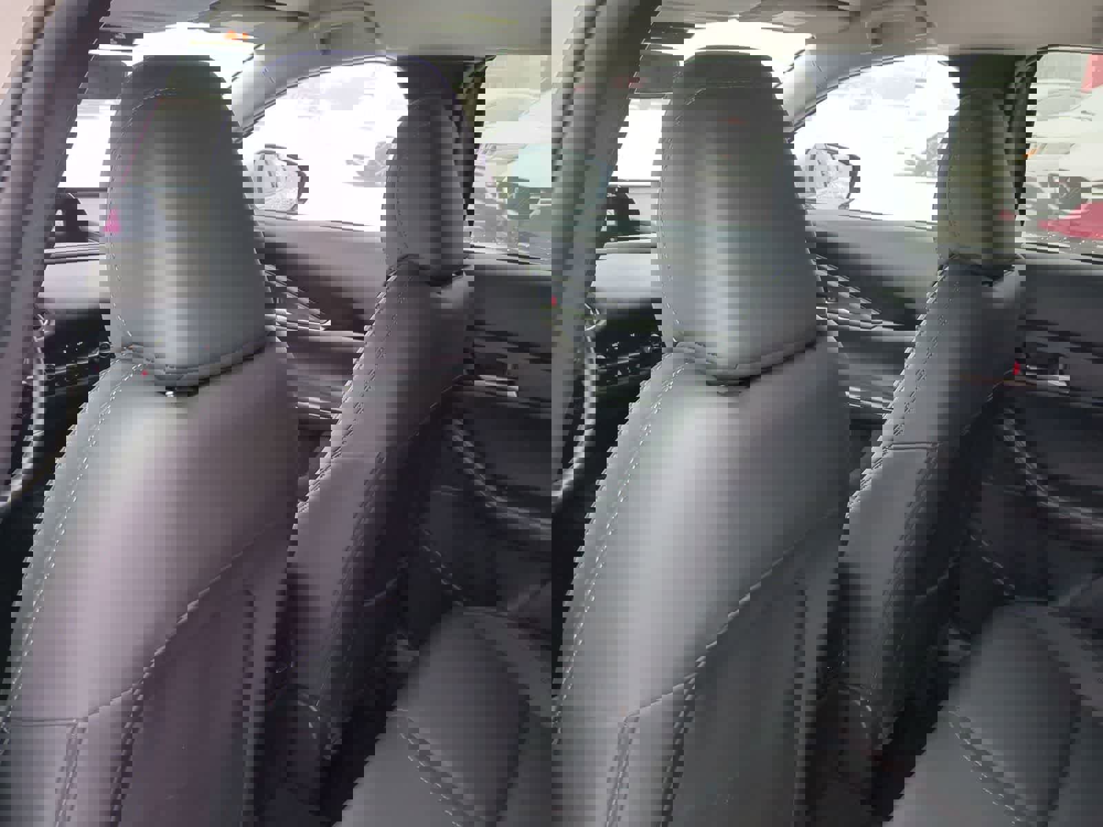 Used 2023 MAZDA CX-30 AWD 2.5 S w/ Select Package image 17