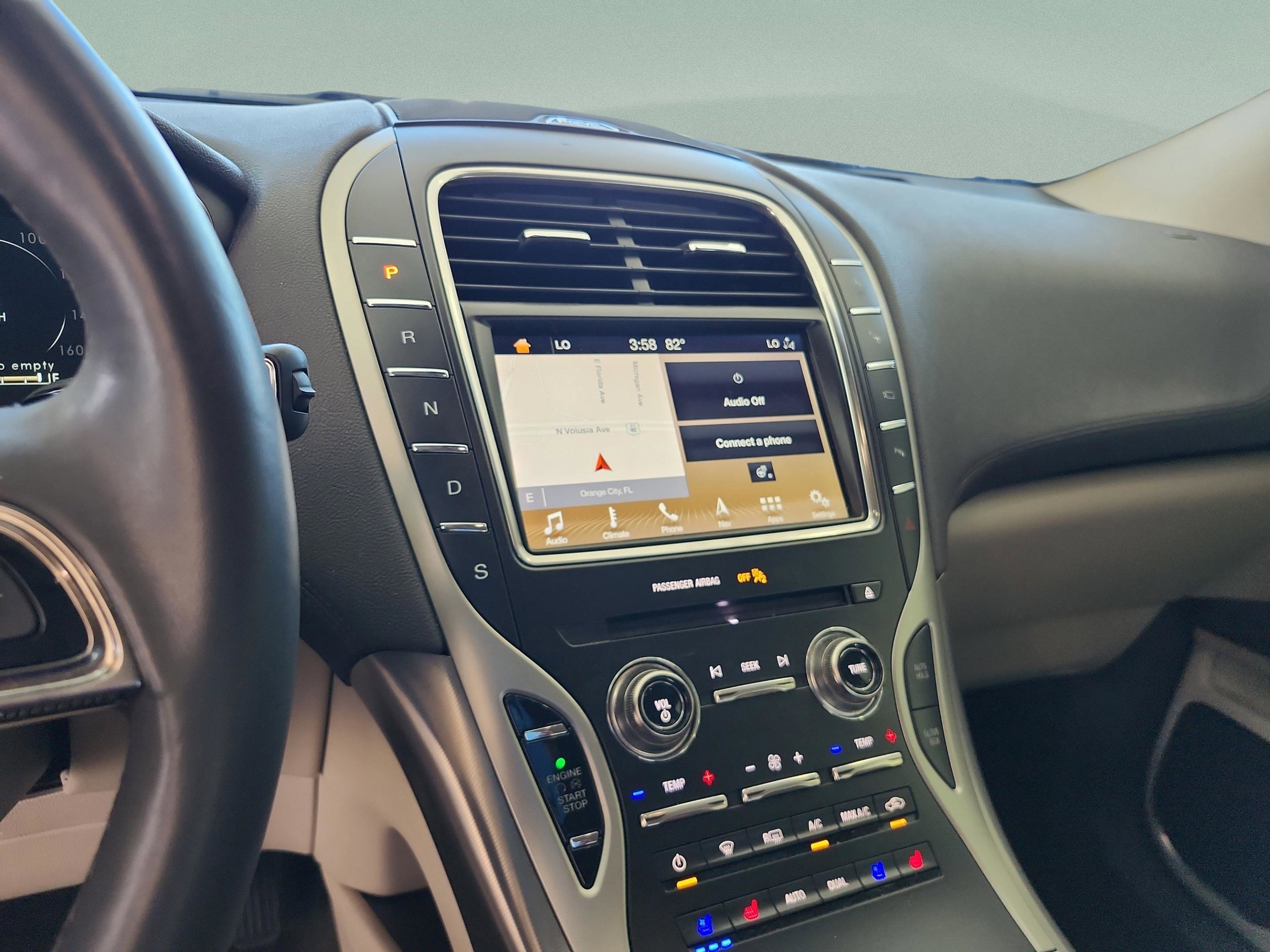 Used 2019 Lincoln Nautilus Reserve image 13