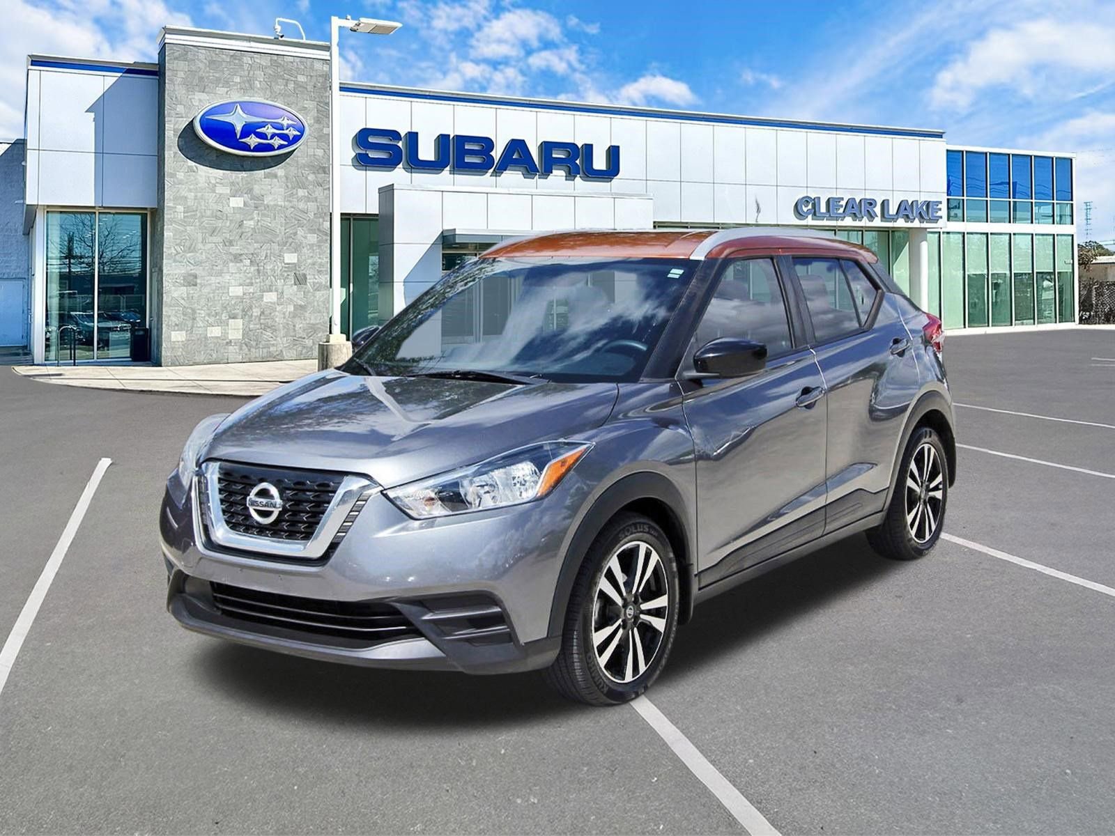 Used 2019 Nissan Kicks SV image 3