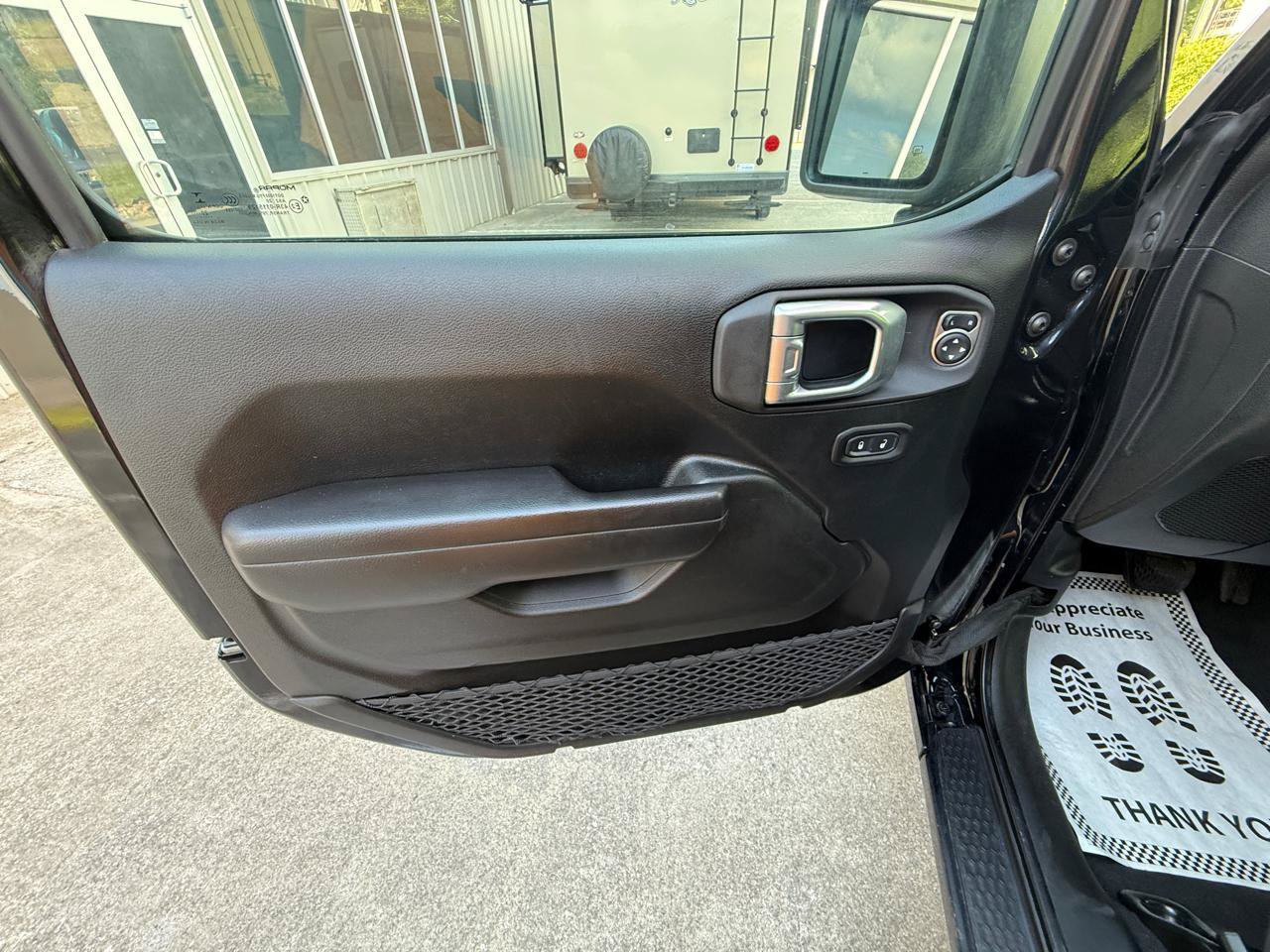 Used 2021 Jeep Wrangler Unlimited Sport AWD/4WD image 32