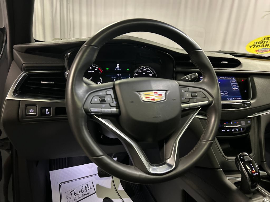 Used 2024 Cadillac XT6 Luxury w/ LPO, Floor Liner Package AWD/4WD image 15