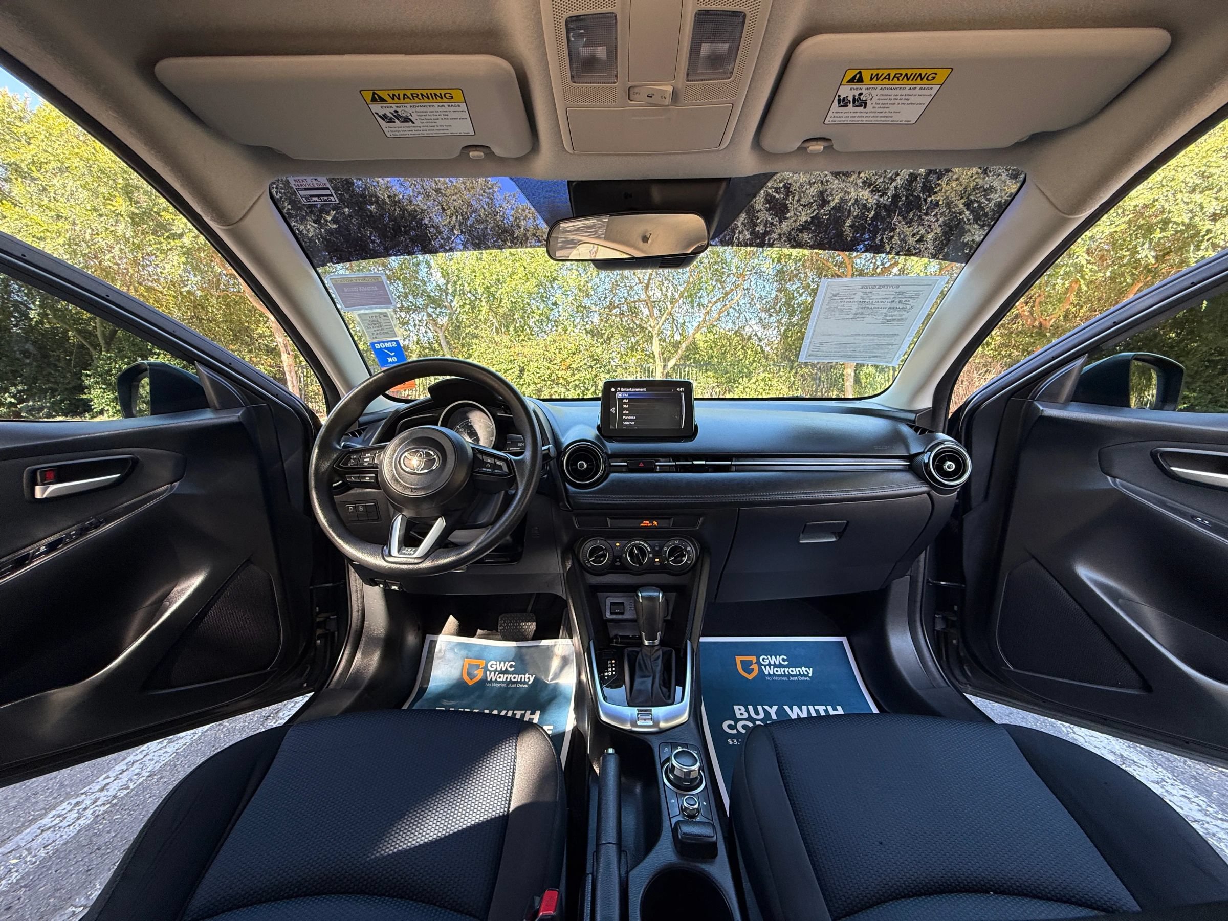 Used 2020 Toyota Yaris LE FWD image 17