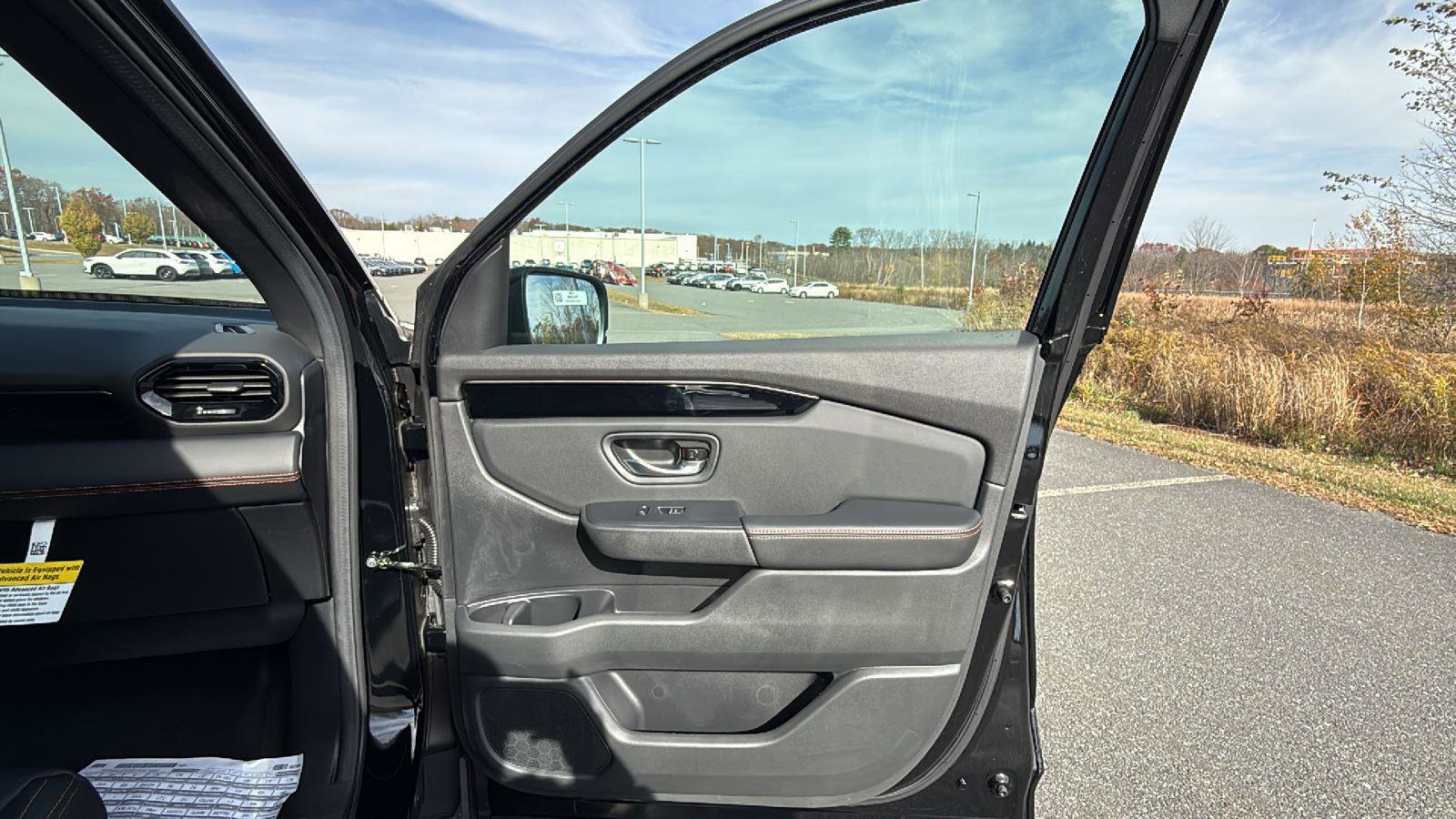 New 2025 Honda Pilot TrailSport image 17