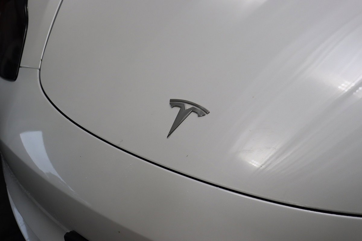 Used 2023 Tesla Model 3 Standard Range RWD image 4