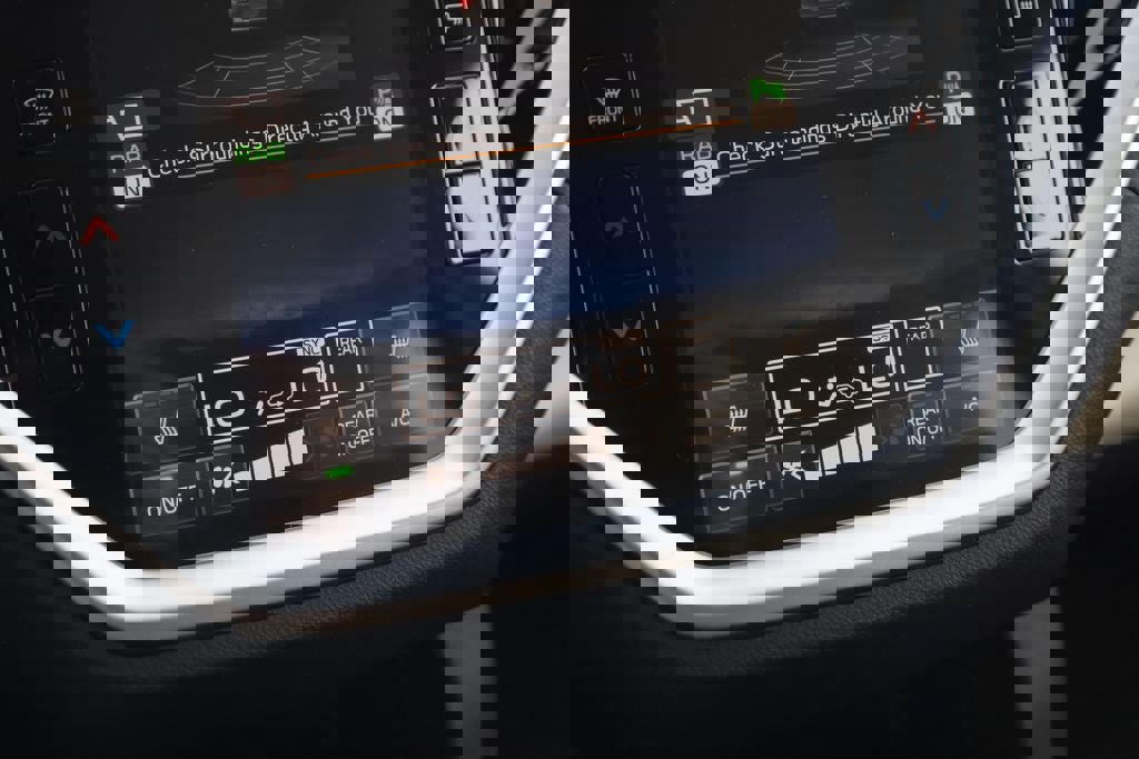 New 2026 Subaru Ascent Limited image 17