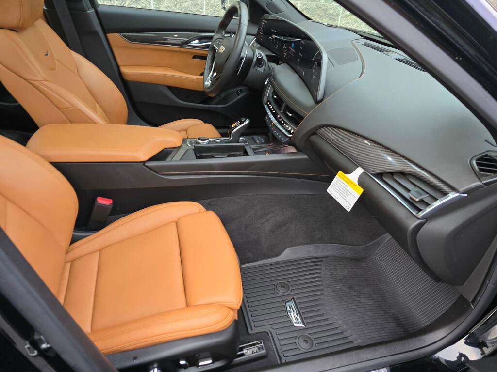 Certified 2025 Cadillac CT5 Premium Luxury w/ Platinum Package image 18