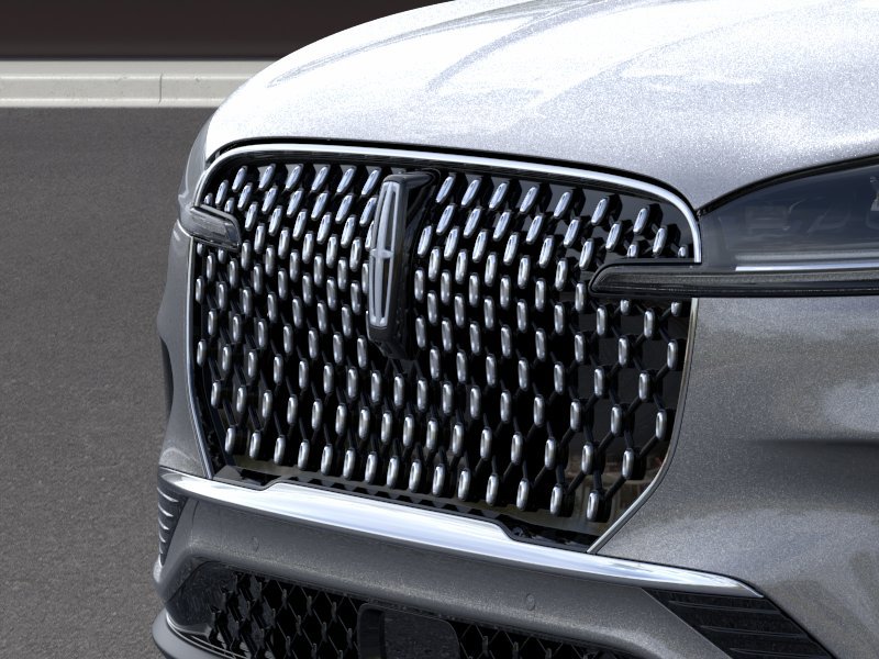 Used 2025 Lincoln Aviator Reserve w/ Equipment Group 201A AWD/4WD image 17